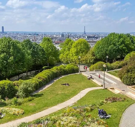 Charming Bright In Menilmontant * Paris