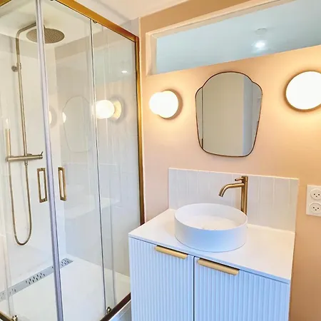 Apartamento Charming Bright In Menilmontant Paris